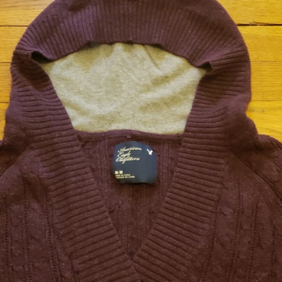 *5 FOR $25* American Eagle Purple Hooded Sweater - Picture 3 of 3